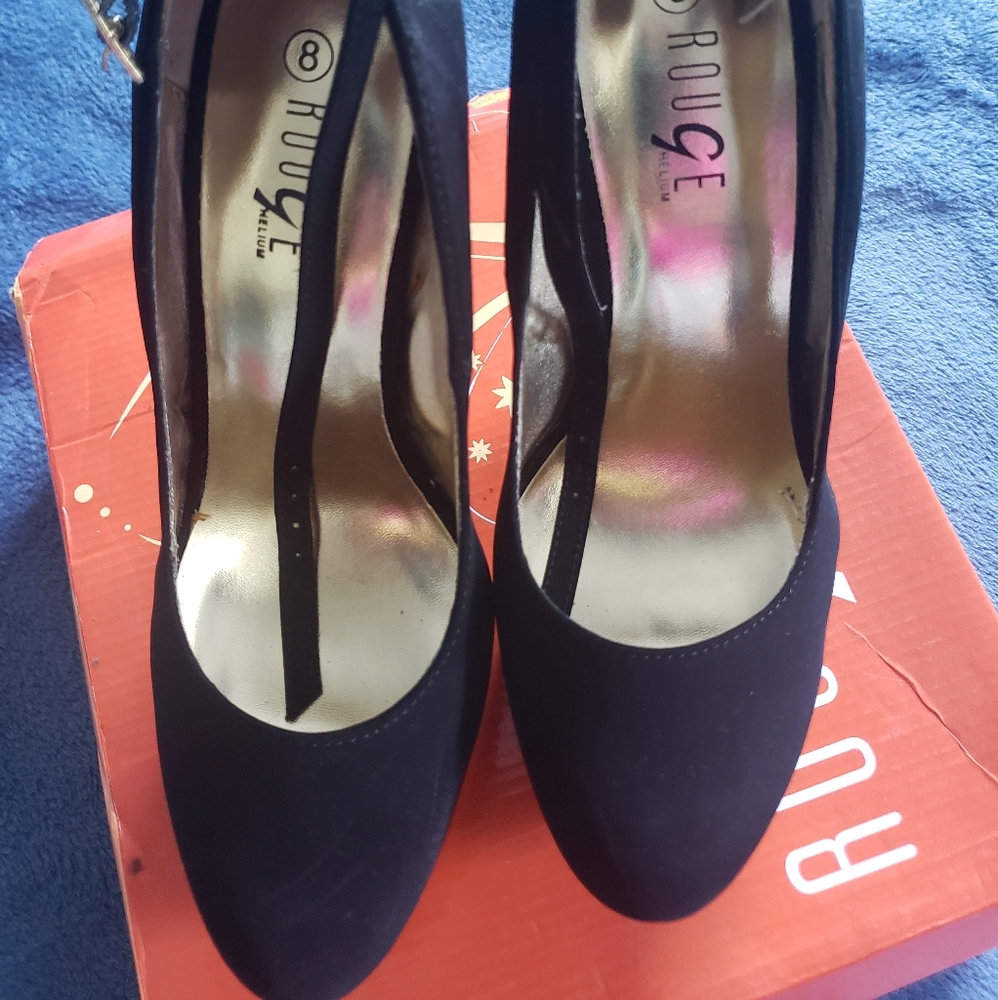 Black heels
